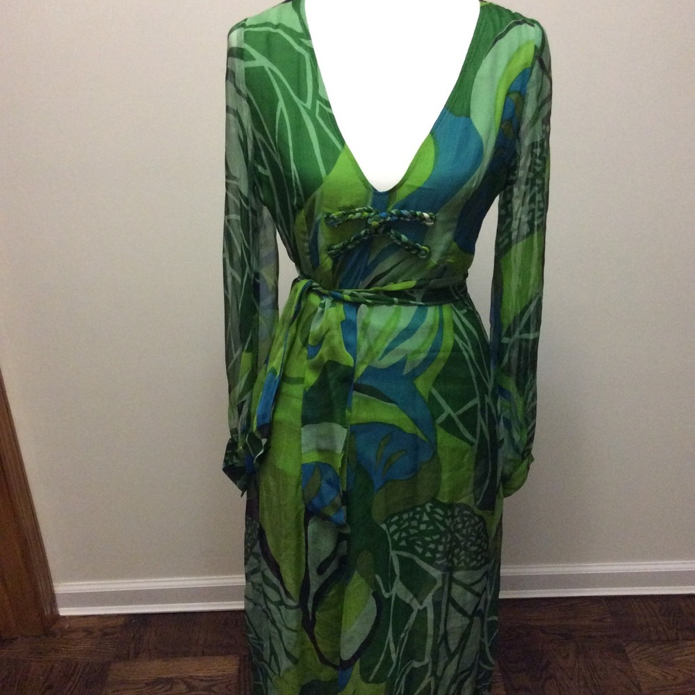 Gorgeous long dress